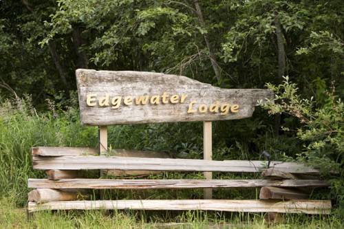 Edgewater Lodge