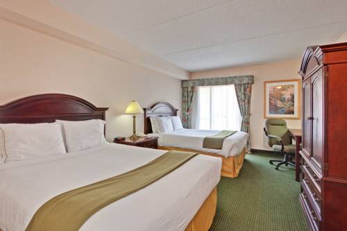 Holiday Inn Express Toronto Airport Area/ Dixie Road