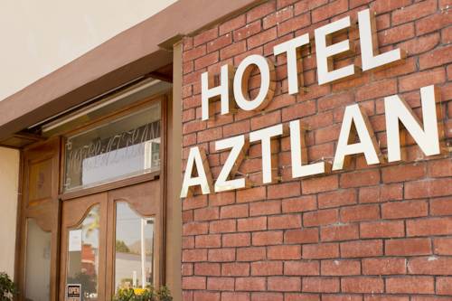 Hotel Aztlan