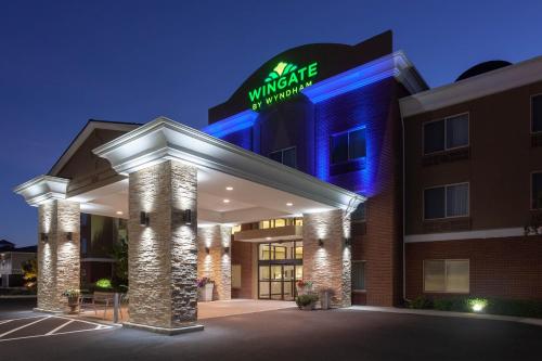 Holiday Inn Express & Suites - Moses Lake