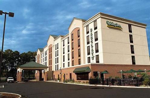 Holiday Inn Hotel & Suites Newport News